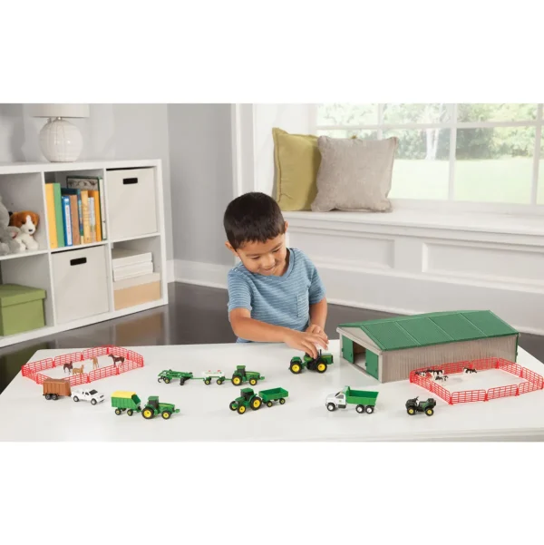 Manufacturer_ERTL Tractors<Approx. 1/64 Scale John Deere 70 Piece Value Set with Machine Shed