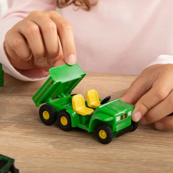 Manufacturer_ERTL Tractors<Approx. 1/64 Scale John Deere 20 Piece Farm Set