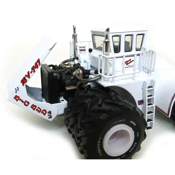 Manufacturer_DCP by First Gear Tractors<1/64 Big Bud 16V-747 Williams Brothers SSD 1100 Tour Edition