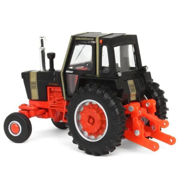 Manufacturer_ERTL Tractors<1/64 Case 970 & 1070 Agri King Black Knight Tractors Set, ERTL Prestige Collection