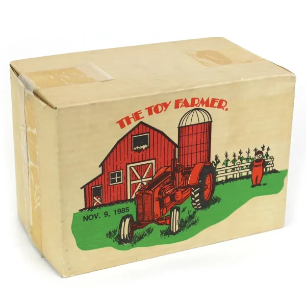 Manufacturer_ERTL Tractors<1/16 Case 500 Tractor, 1985 National Farm Toy Show, Made in the USA