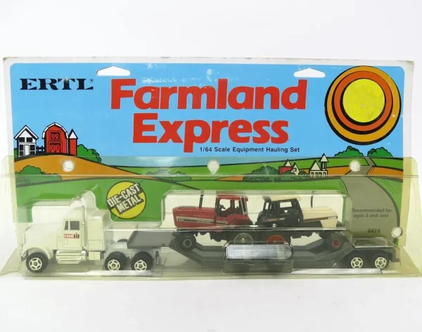 Manufacturer_ERTL Tractors | Lowboys & Flatbeds<1/64 Case IH Semi with Case 2594 and IH 5088 Tractors