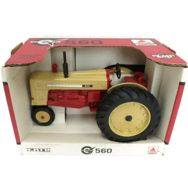 Manufacturer_ERTL Tractors<1/16 Cockshutt 560 Narrow Front, 40th Anniversary Tractor