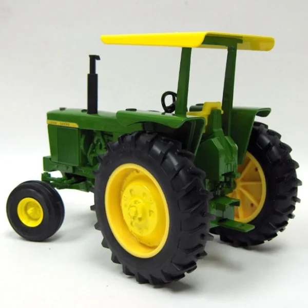 Manufacturer_ERTL Tractors<1/16 Collector Edition John Deere 4520 with ROPS & Collector DVD