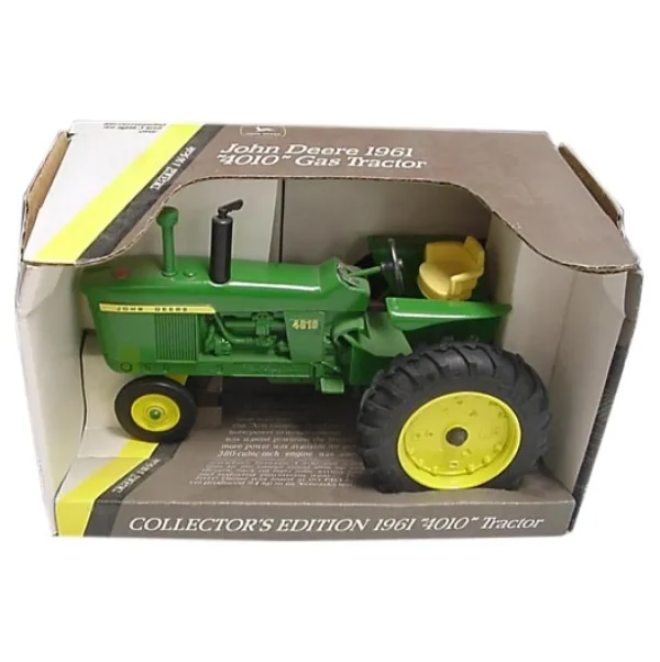 Manufacturer_ERTL Tractors<1/16 Collector's Edition 1961 John Deere 4010 Narrow Front Gas Tractor