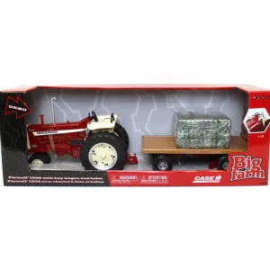 Manufacturer_ERTL Tractors<1/16 ERTL Big Farm IH Farmall 1206 with Hay Wagon and 36 Bales
