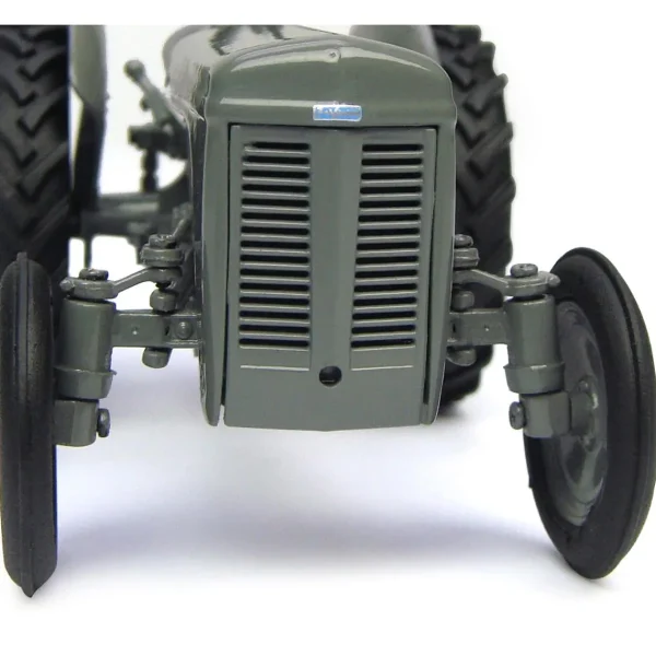 Manufacturer_Universal Hobbies Tractors<1/32 Ferguson TEA 20 by Universal Hobbies