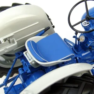 Manufacturer_Universal Hobbies Tractors<1/16 Ford 1962 Dexta Super New Performance Edition