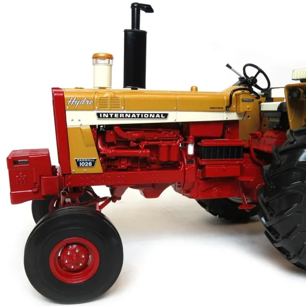Manufacturer_ERTL Tractors<Gold Demo Chase Unit ~ 1/16 International Harvester 1026 Hydro, ERTL Precision Elite Series #4