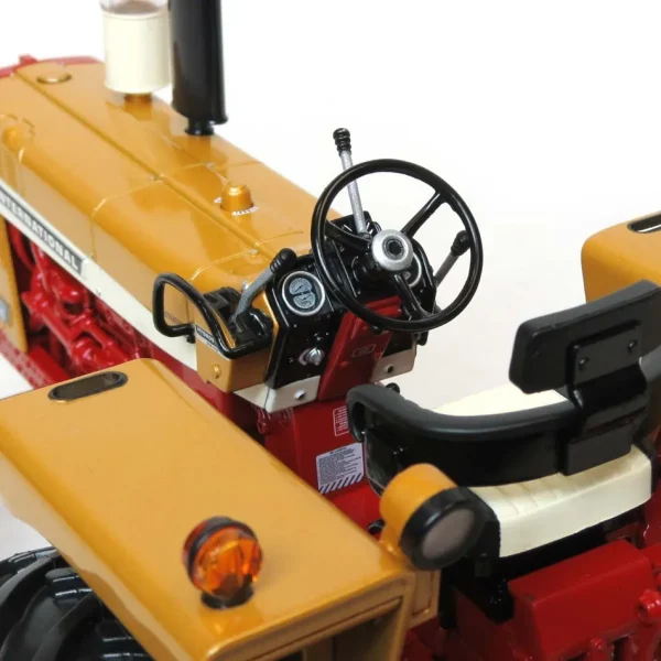 Manufacturer_ERTL Tractors<Gold Demo Chase Unit ~ 1/16 International Harvester 1026 Hydro, ERTL Precision Elite Series #4