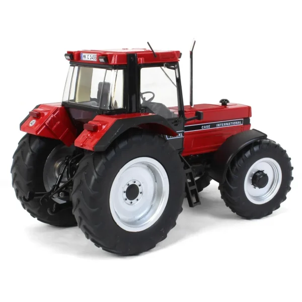 Manufacturer_WIKING Tractors<1/32 High Detail Case International 1455 XL Cab with MFD