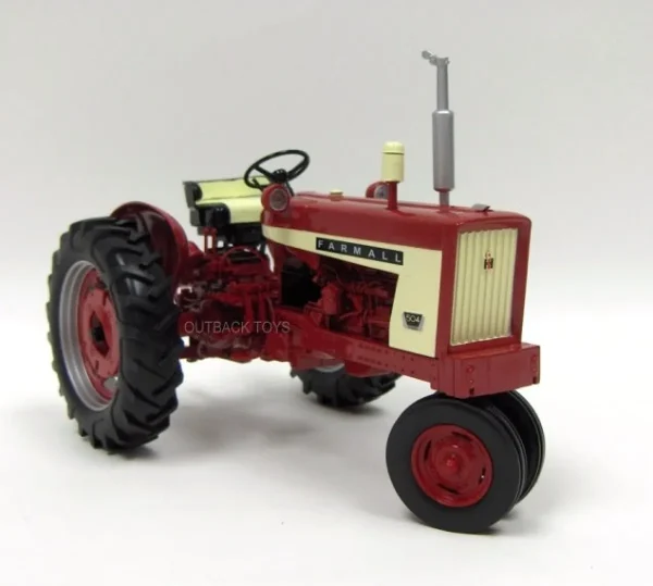 Manufacturer_SpecCast Tractors<1/16 High Detail Farmall 504 Diesel Narrow with Rounded Fenders