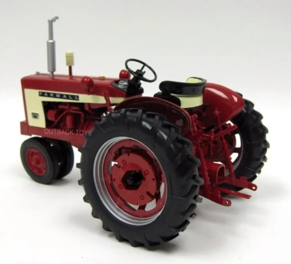 Manufacturer_SpecCast Tractors<1/16 High Detail Farmall 504 Diesel Narrow with Rounded Fenders