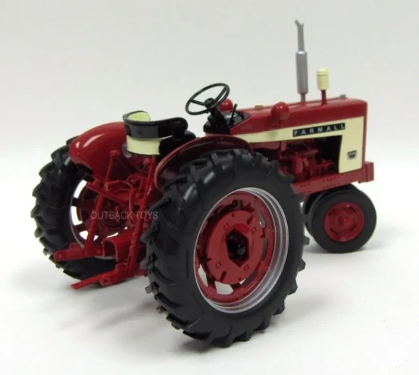 Manufacturer_SpecCast Tractors<1/16 High Detail Farmall 504 Diesel Narrow with Rounded Fenders