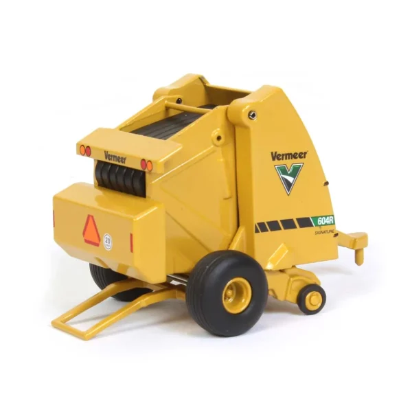 Manufacturer_SpecCast Implements<1/64 High Detail Vermeer 604R Round Baler with Bale