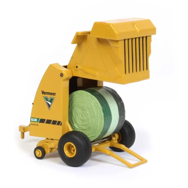 Manufacturer_SpecCast Implements<1/64 High Detail Vermeer 604R Round Baler with Bale