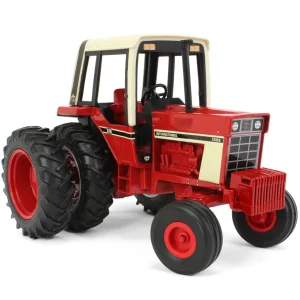 Manufacturer_ERTL Tractors<1/16 IH Farmall 1086 Cab with Precision Duals, 2005 Toy Tractor Times Limited Edition