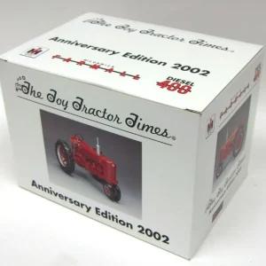 Manufacturer_SpecCast Tractors<1/16 IH Farmall 400 Diesel Narrow Front Tractor, 2002 Toy Tractor Times