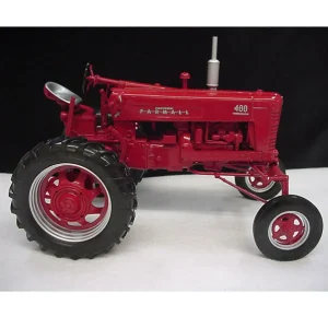 Manufacturer_SpecCast Tractors<1/16 IH Farmall 400 Gas High Clear, 2003 Lafayette Farm Toy Show