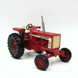 Manufacturer_ERTL Tractors<1/16 IH Farmall 706 Wide Front Diesel, 1996 Iowa FFA
