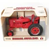 Manufacturer_ERTL Tractors<1/16 IH Farmall Super MTA Wide Front, Made in the USA by ERTL