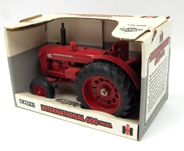 Manufacturer_ERTL Tractors<1/16 International 600 Diesel Tractor by ERTL