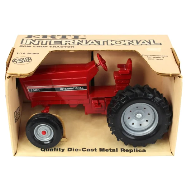 Manufacturer_ERTL Tractors<1/16 International 3088 Tractor, Made in the USA by ERTL