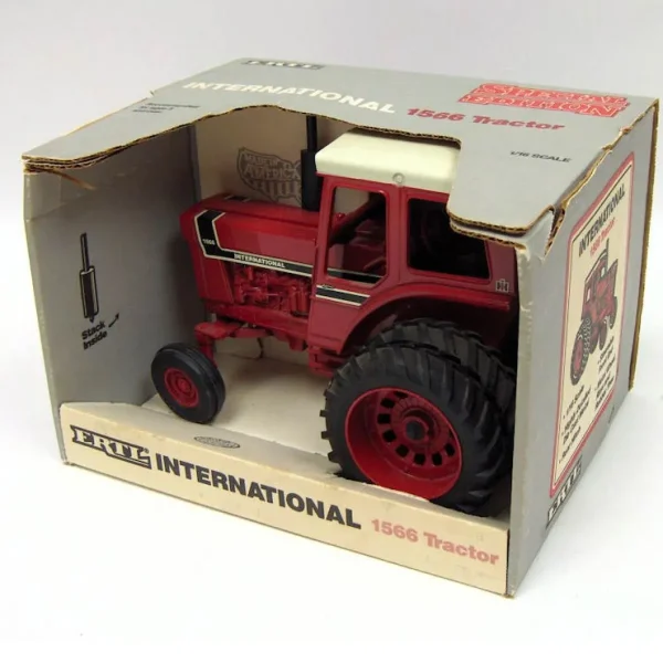 Manufacturer_ERTL Tractors<1/16 International 1566 Tractor with Cab, Special Edition by ERTL