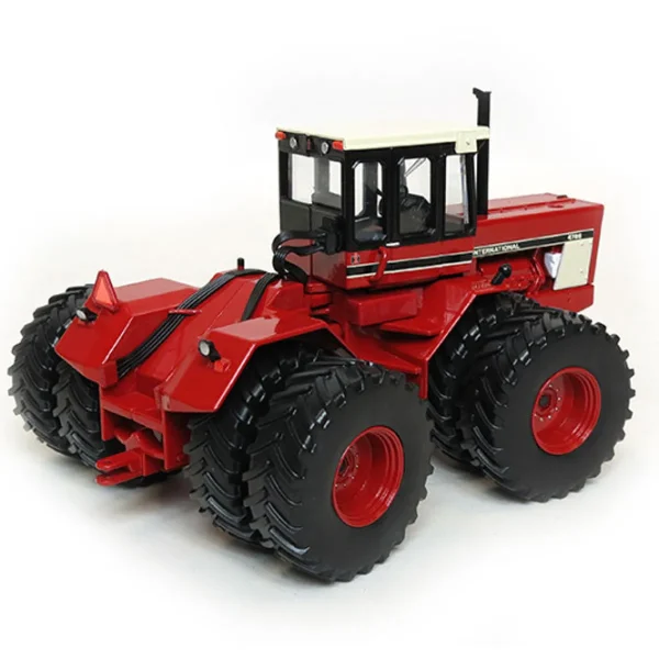 Manufacturer_ERTL Tractors<1/32 International 4786 4WD Tractor, 2015 National Farm Toy Show