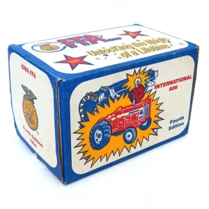 Manufacturer_Scale Models Tractors<1/16 International 606 Wide Front, 1994 Iowa FFA Fourth Edition