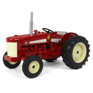 Manufacturer_ERTL Tractors<1/16 International Harvester 330 Utility with FFA Logo