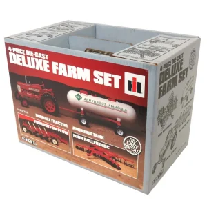 Manufacturer_ERTL Tractors<1/16 International Harvester Deluxe 4 Piece Farm set by ERTL