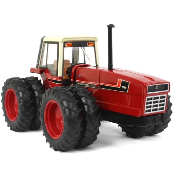 Manufacturer_ERTL Tractors<1/32 International Harvester 3788 2+2 with Front & Rear Duals
