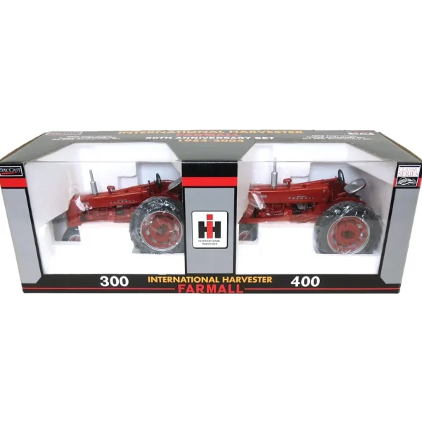 Manufacturer_SpecCast Tractors<1/16 International Harvester Farmall 300 & 400 Set, 50th Anniversary 1954-2004