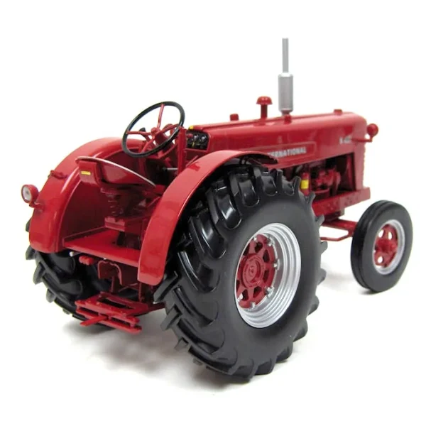 Manufacturer_SpecCast Tractors<1/16 International Harvester W400 Gas High Detail