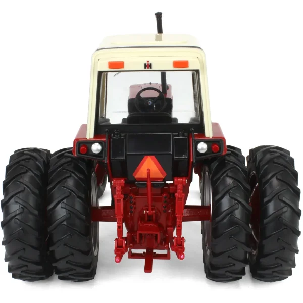 Manufacturer_ERTL Tractors<1/16 International Harvester 1086 Tri-stripe Tractor, ERTL Prestige