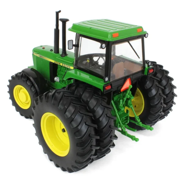 Manufacturer_ERTL Tractors<1/16 John Deere 4450 MFWD with Rear Duals, 2022 National Farm Toy Museum