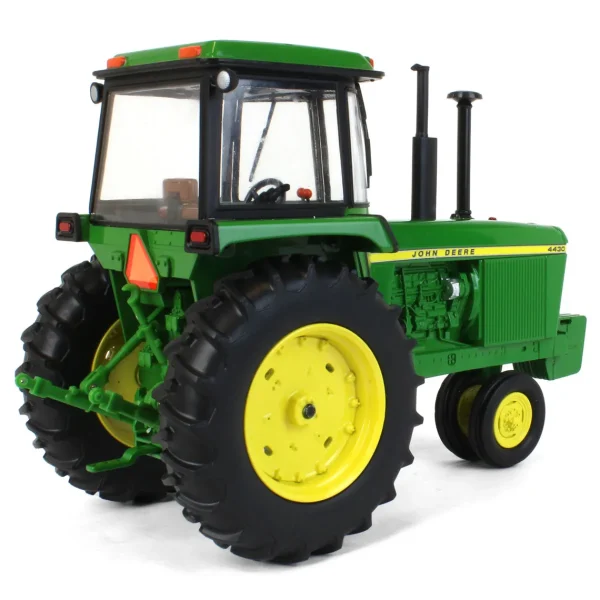 Manufacturer_ERTL Tractors<1/16 John Deere 4430 Narrow Front, Two-Cylinder Club Collector Edition