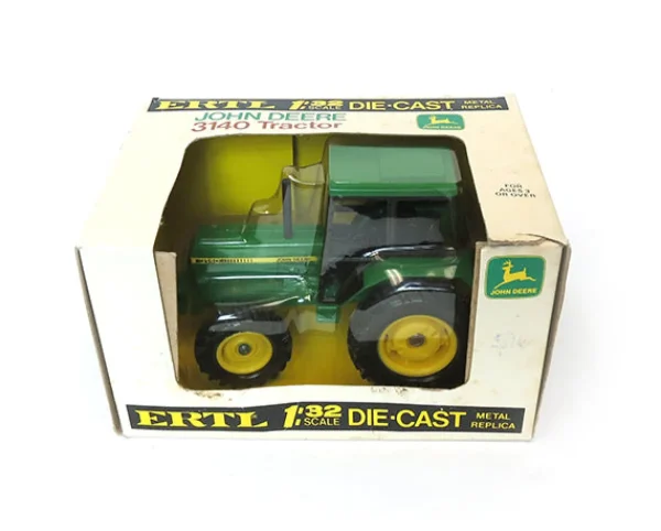 Manufacturer_ERTL Tractors<1/32 John Deere 3140 Tractor with Cab & MFD