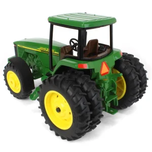Manufacturer_ERTL Tractors<1/16 John Deere 8310 Tractor with Rear Duals, 1999 Farm Show Edition