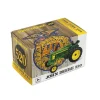 Manufacturer_ERTL Tractors<1/64 John Deere 520 Wide Front, 1999 Iowa FFA Edition