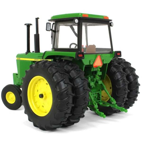 Manufacturer_ERTL Tractors<1/16 John Deere 4430 Wide Front Tractor with Rear Duals, ERTL Prestige Collection