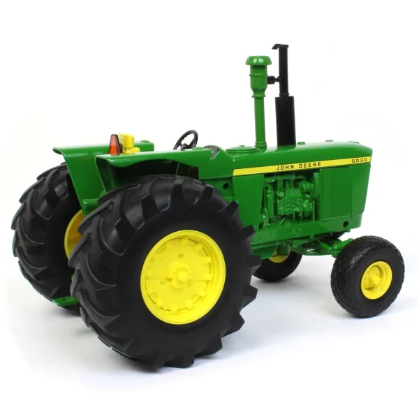 Outback Toys Tractors<1/16 John Deere 6030 Wide Front with Diamond Tread Front Tires