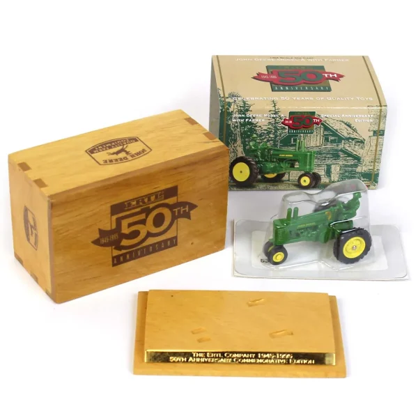 Manufacturer_ERTL Tractors<1/64 John Deere A with Farmer, ERTL 50 Anniversary Wooden Box