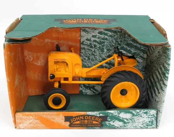Manufacturer_SpecCast Tractors<1/16 John Deere LI Tractor by SpecCast