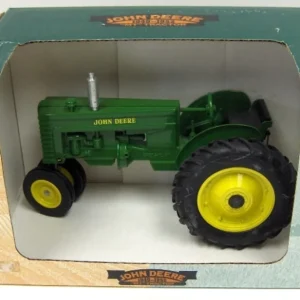 Manufacturer_SpecCast Tractors<1/16 John Deere MT Narrow Front by SpecCast