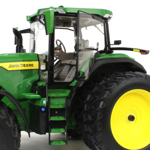 Manufacturer_ERTL Tractors<1/16 John Deere 8R 310 with Front & Rear Duals, ERTL Prestige Collection