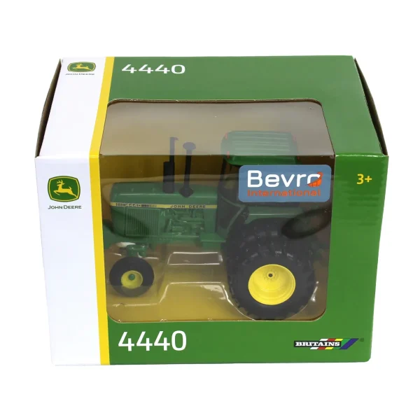 Manufacturer_ERTL Tractors<1/32 Limited Edition John Deere 4440 with Cab & Rear Duals