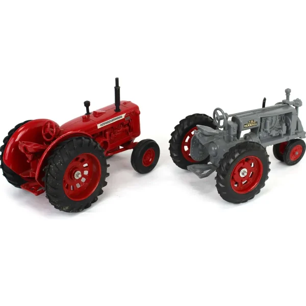 Manufacturer_Other Tractors<Lot of (1) 1/16 International 650 Diesel Tractor and (1) Farmall F-20 Tractor