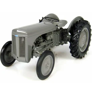 Manufacturer_Universal Hobbies Tractors<1/16 Massey Ferguson TEA-20 The Little Grey Tractor by Universal Hobbies